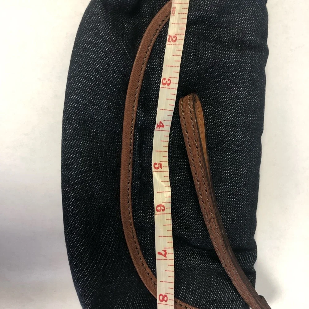 Lucky Brand Cute and Functional Denim With Leather Trim Wristlet - Picture 9 of 11